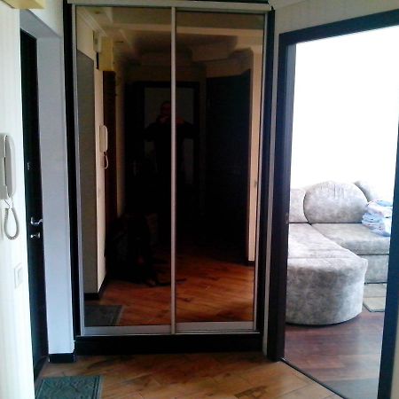 Beautiful And Comfortable 2 Rooms Apartment Kiev Esterno foto