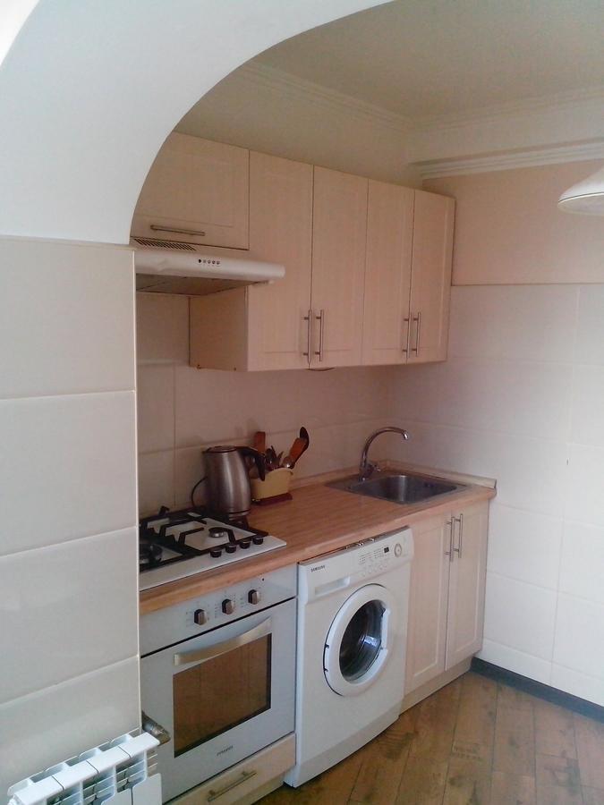 Beautiful And Comfortable 2 Rooms Apartment Kiev Esterno foto